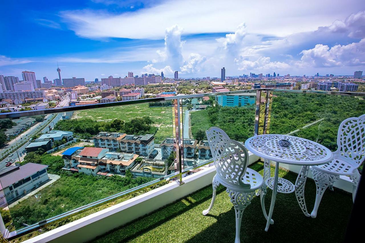 Dusit Grand Condo View Jomtien Beach Exterior photo